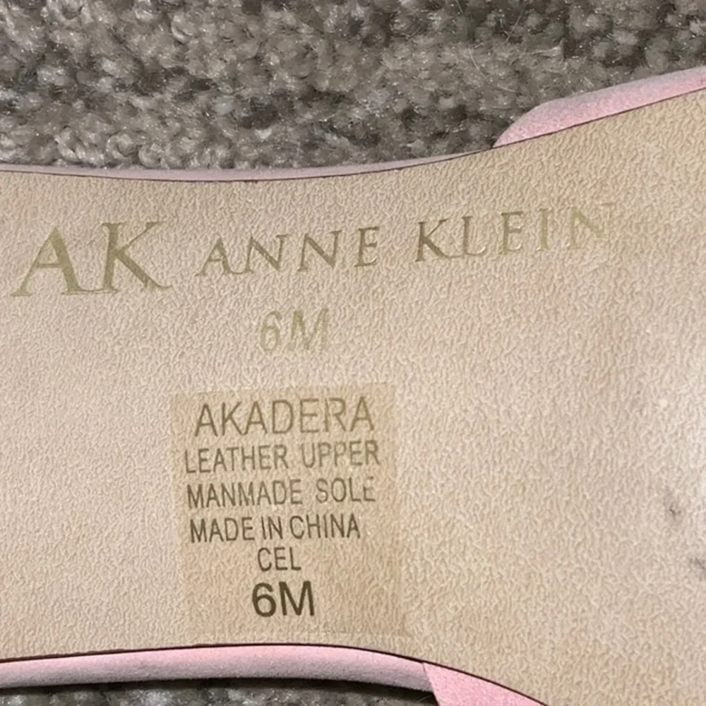 Pink, Suede, Anne Klein low-heels | Size 6